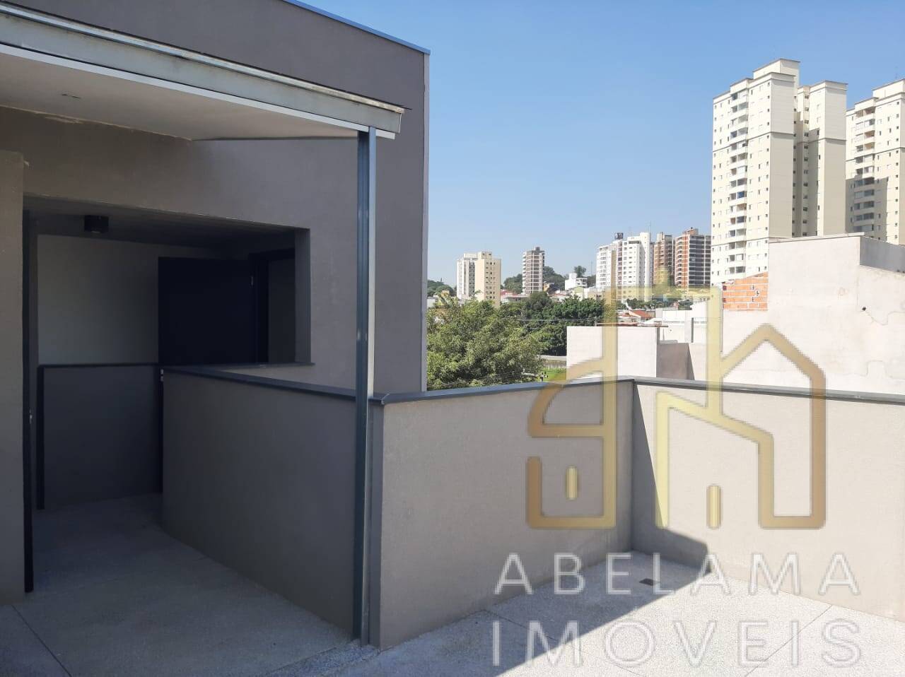 Apartamento à venda com 2 quartos, 65m² - Foto 1