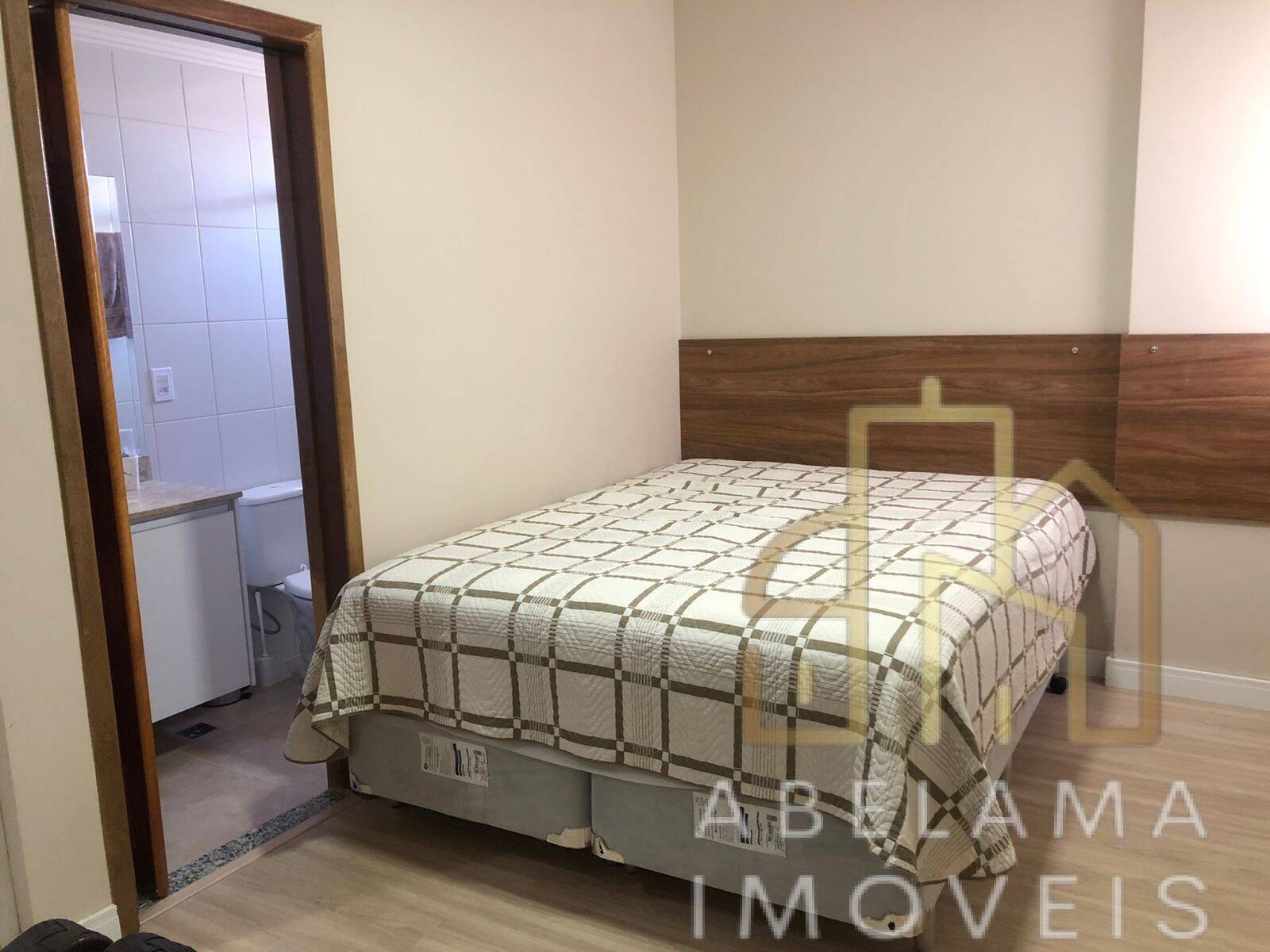 Apartamento à venda com 3 quartos, 97m² - Foto 19