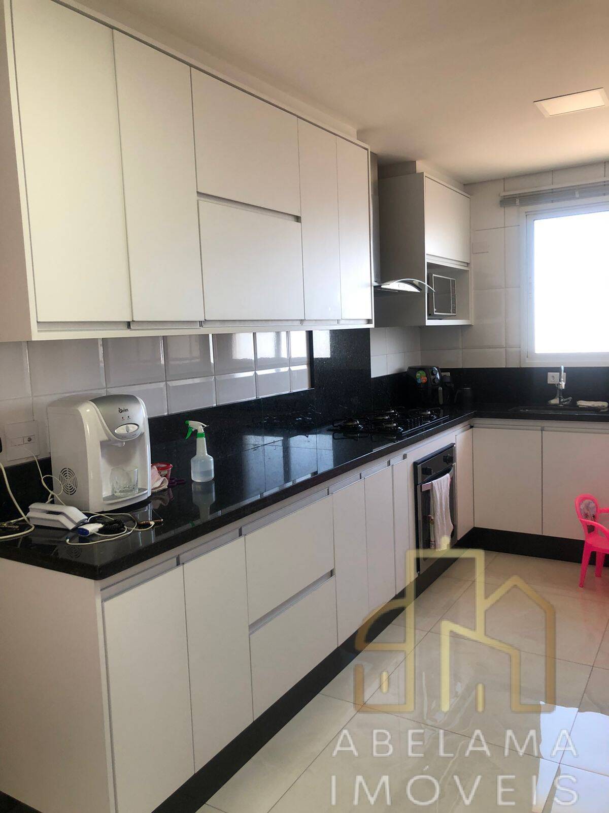 Apartamento à venda com 3 quartos, 97m² - Foto 5