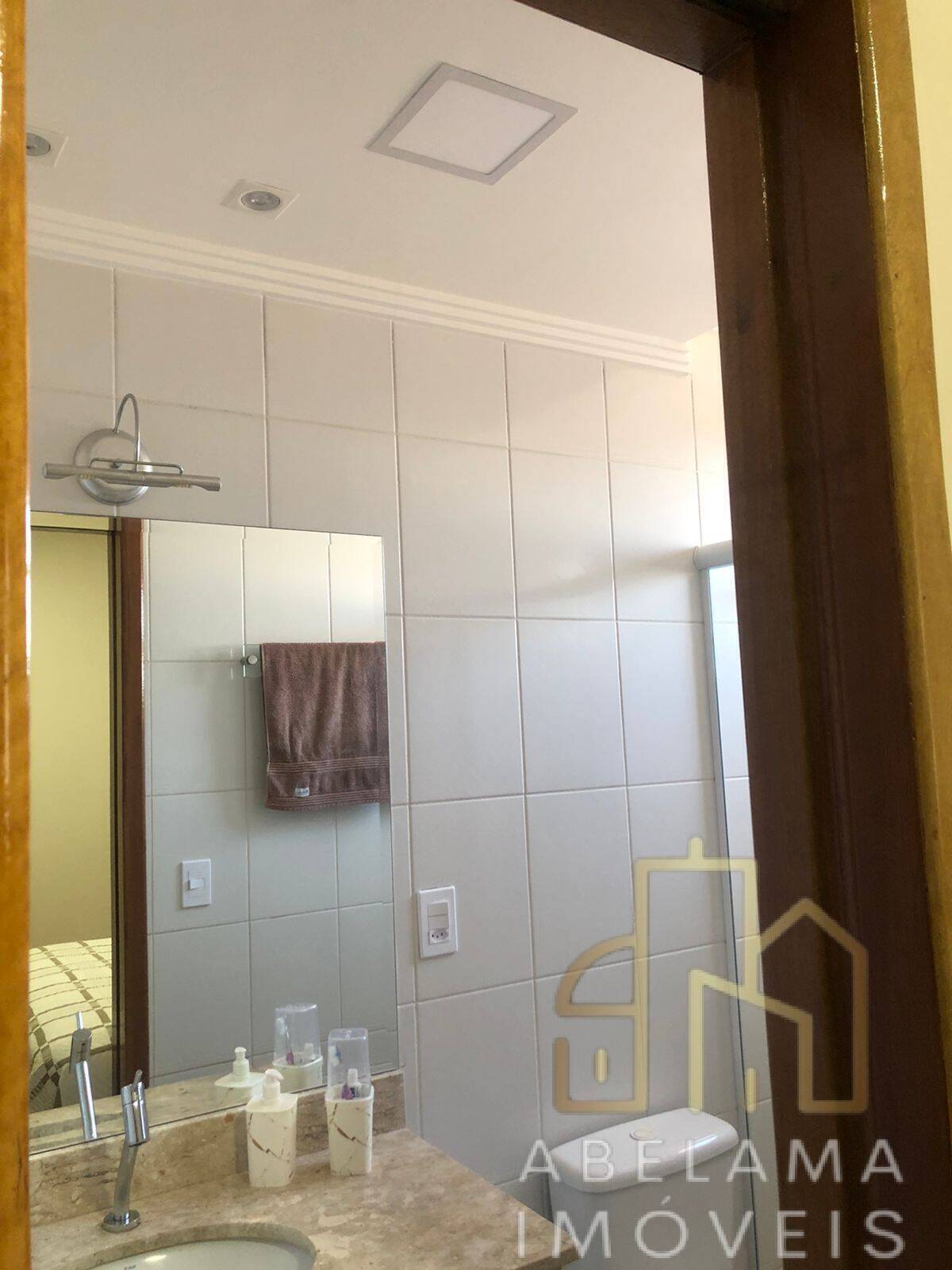 Apartamento à venda com 3 quartos, 97m² - Foto 26