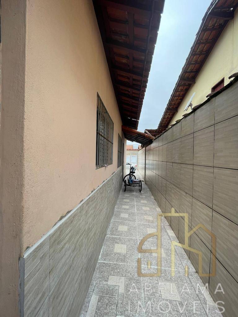 Casa à venda com 2 quartos, 125m² - Foto 8