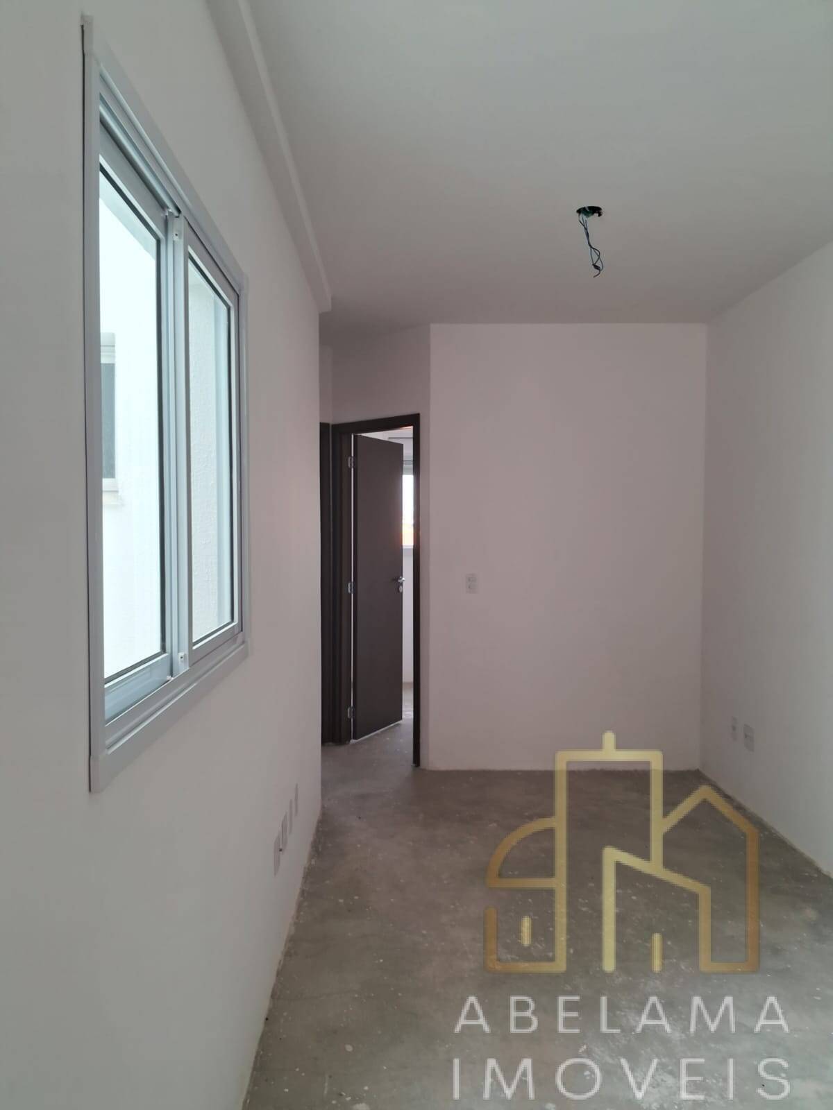 Apartamento à venda com 2 quartos, 63m² - Foto 1