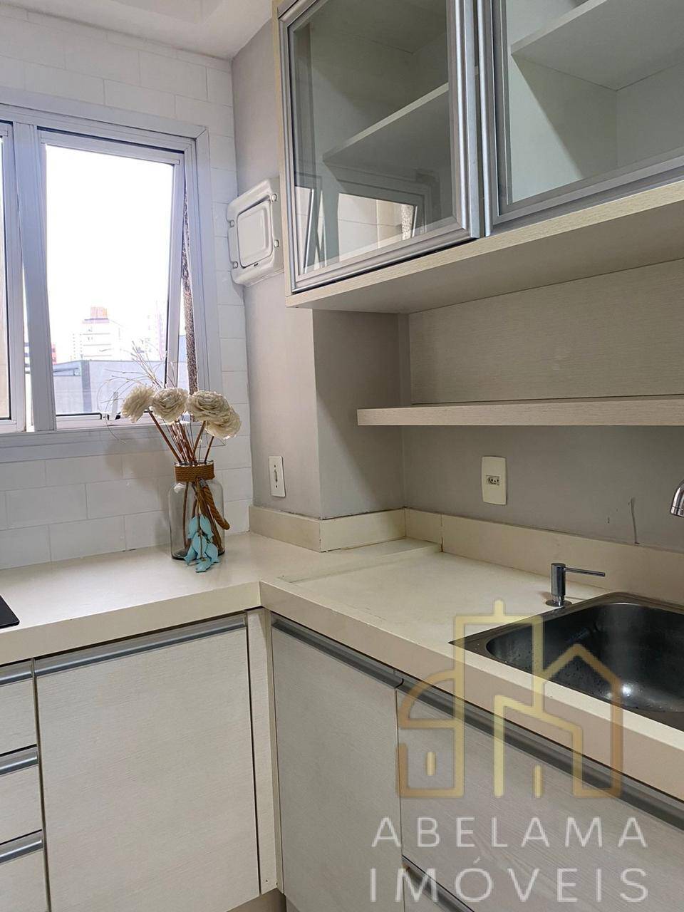 Apartamento à venda com 3 quartos, 110m² - Foto 12