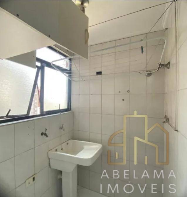 Apartamento à venda com 2 quartos, 76m² - Foto 13