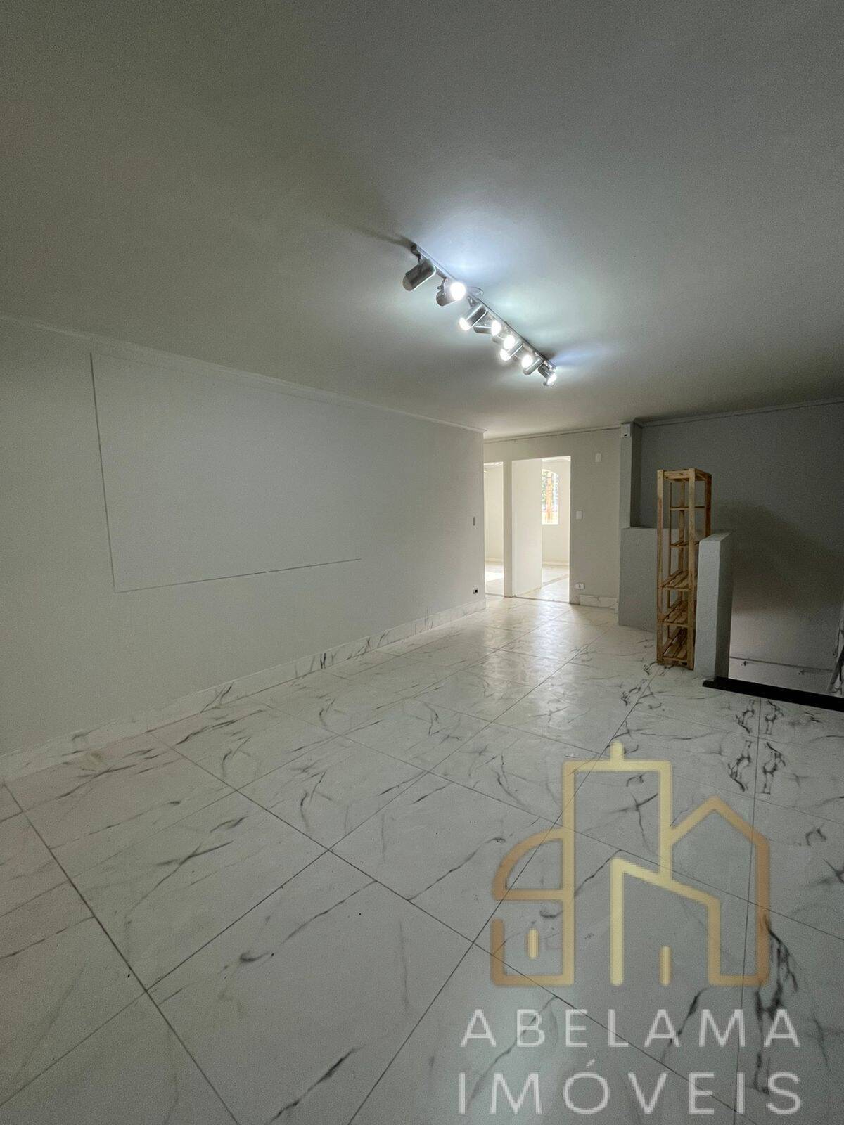 Sobrado à venda com 4 quartos, 245m² - Foto 11