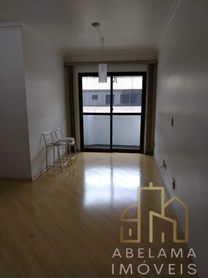 Apartamento à venda com 3 quartos, 80m² - Foto 1