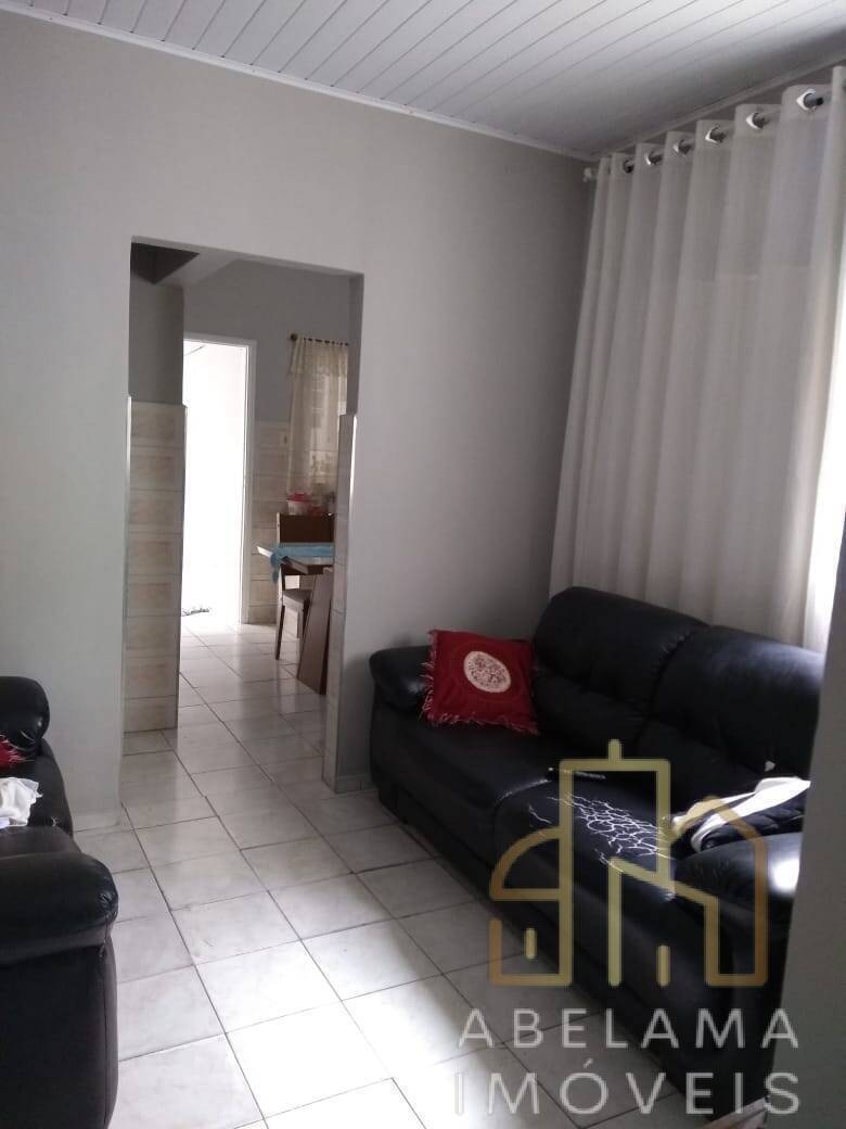 Casa à venda com 3 quartos, 122m² - Foto 2