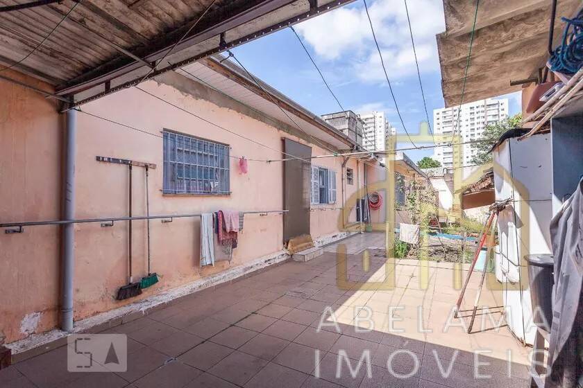 Casa à venda com 4 quartos, 400m² - Foto 1