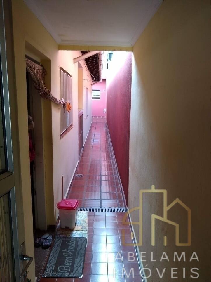 Casa à venda com 2 quartos, 128m² - Foto 10